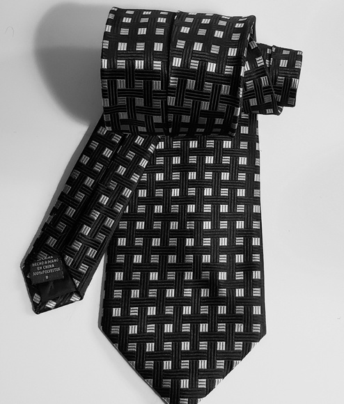 Van Heusen Other - VAN HEUSEN Black Men's Necktie